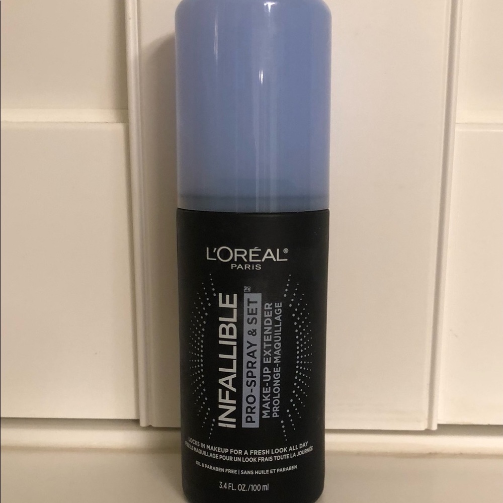 Loreal Infalliable Spray & Set Spray. 
Make up extender.